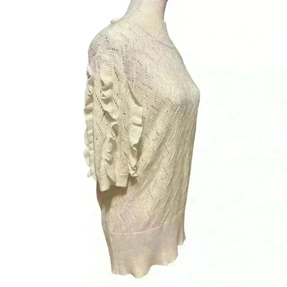 White House Black Market Pointelle Mock Neck Ruffle Sweater Size XL - Picture 2 of 8